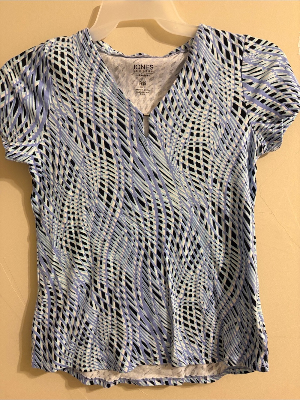 Jones New York Light Blue, Navy and White Swirl Short-Sleeve Top